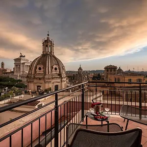 4* Hotel H10 Palazzo Galla